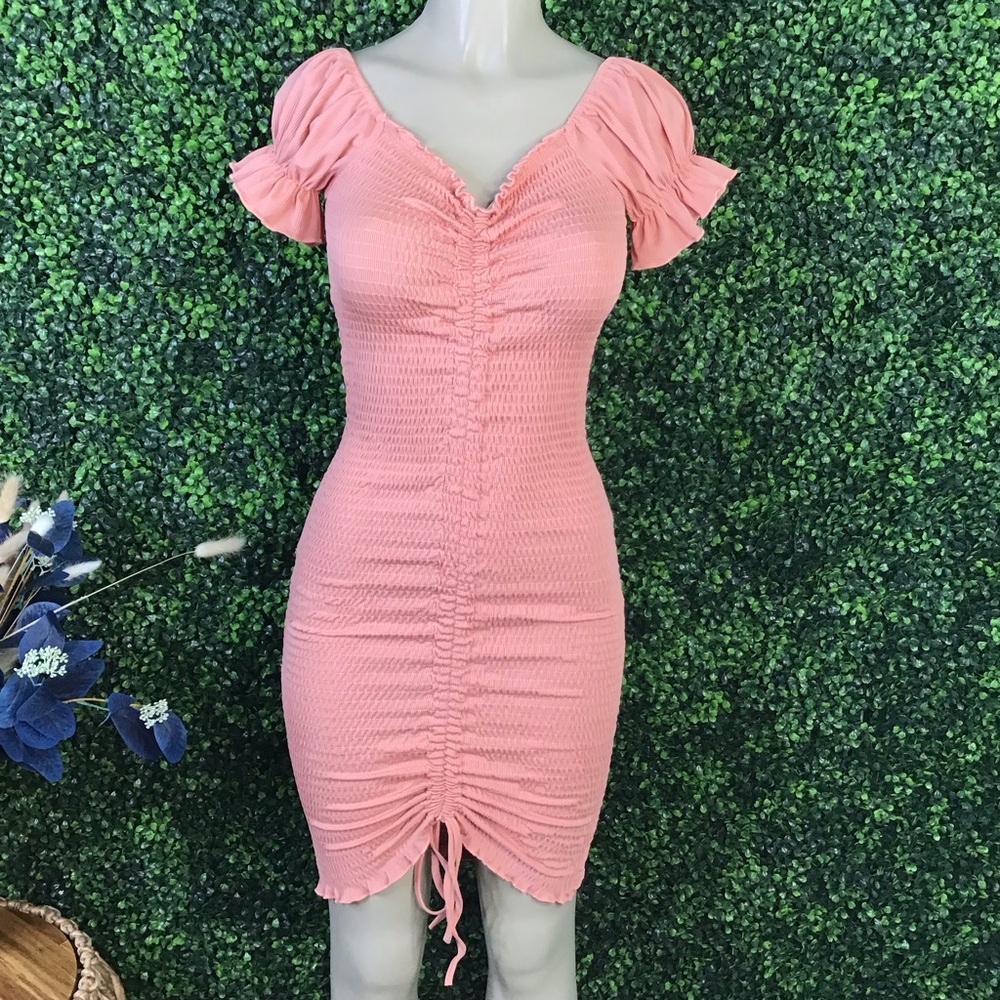 NWT pink smocked ruched‎ on or off shoulder dress adjustable length